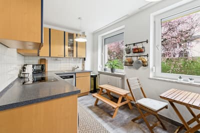 *Reserviert Großzügige 3-Zimmer Wohnung in der Nähe des Stadtzentrums zu verkaufen! — Bild 7