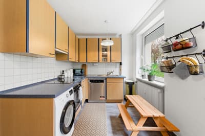 *Reserviert Großzügige 3-Zimmer Wohnung in der Nähe des Stadtzentrums zu verkaufen! — Bild 8