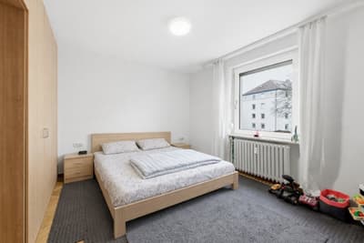 *Reserviert Großzügige 3-Zimmer Wohnung in der Nähe des Stadtzentrums zu verkaufen! — Bild 13
