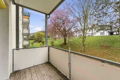 *Reserviert Großzügige 3-Zimmer Wohnung in der Nähe des Stadtzentrums zu verkaufen! — Bild 15