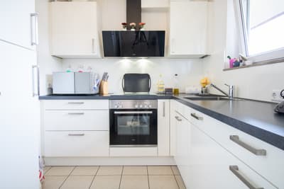 Helle Wohnung mit Südbalkon im Zentrum von Heilbronn zu verkaufen! — Bild 3