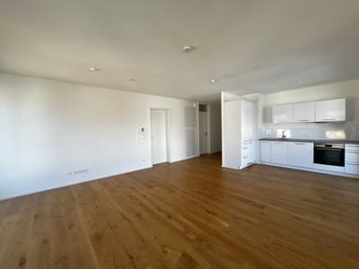 Eindrucksvolle 3-Zimmer Wohnung in bester Lage zu vermieten! — Bild 5